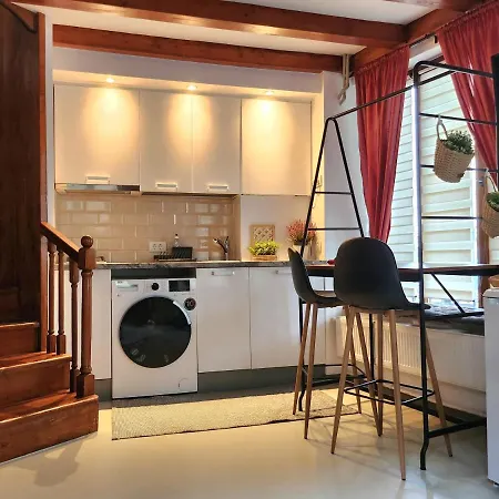 The-Point Lovely Studio In Center Of Bucureşti Exterior foto